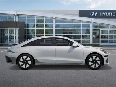 2025 Hyundai IONIQ 6 SE