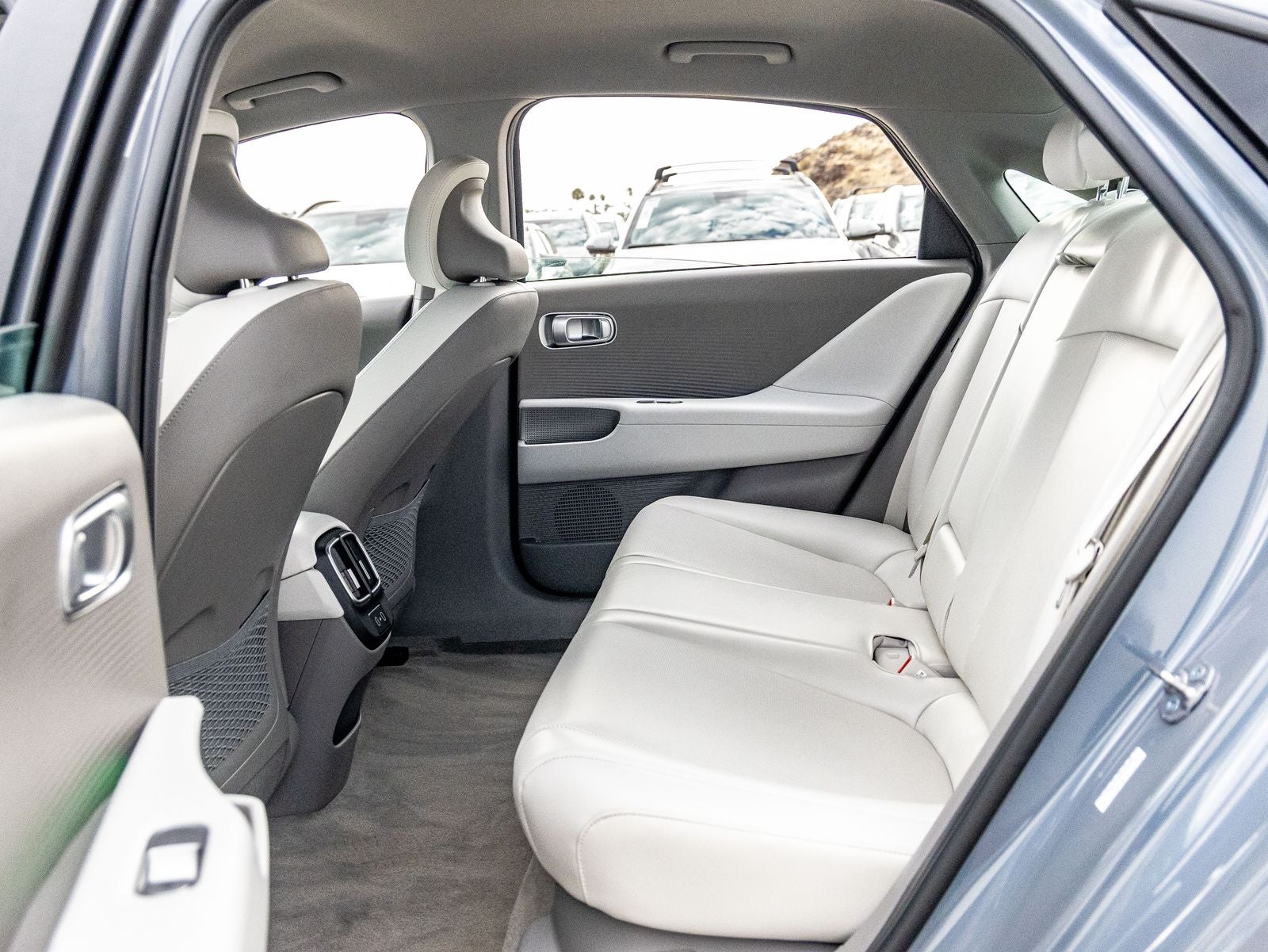 2024 Hyundai IONIQ 6 SEL