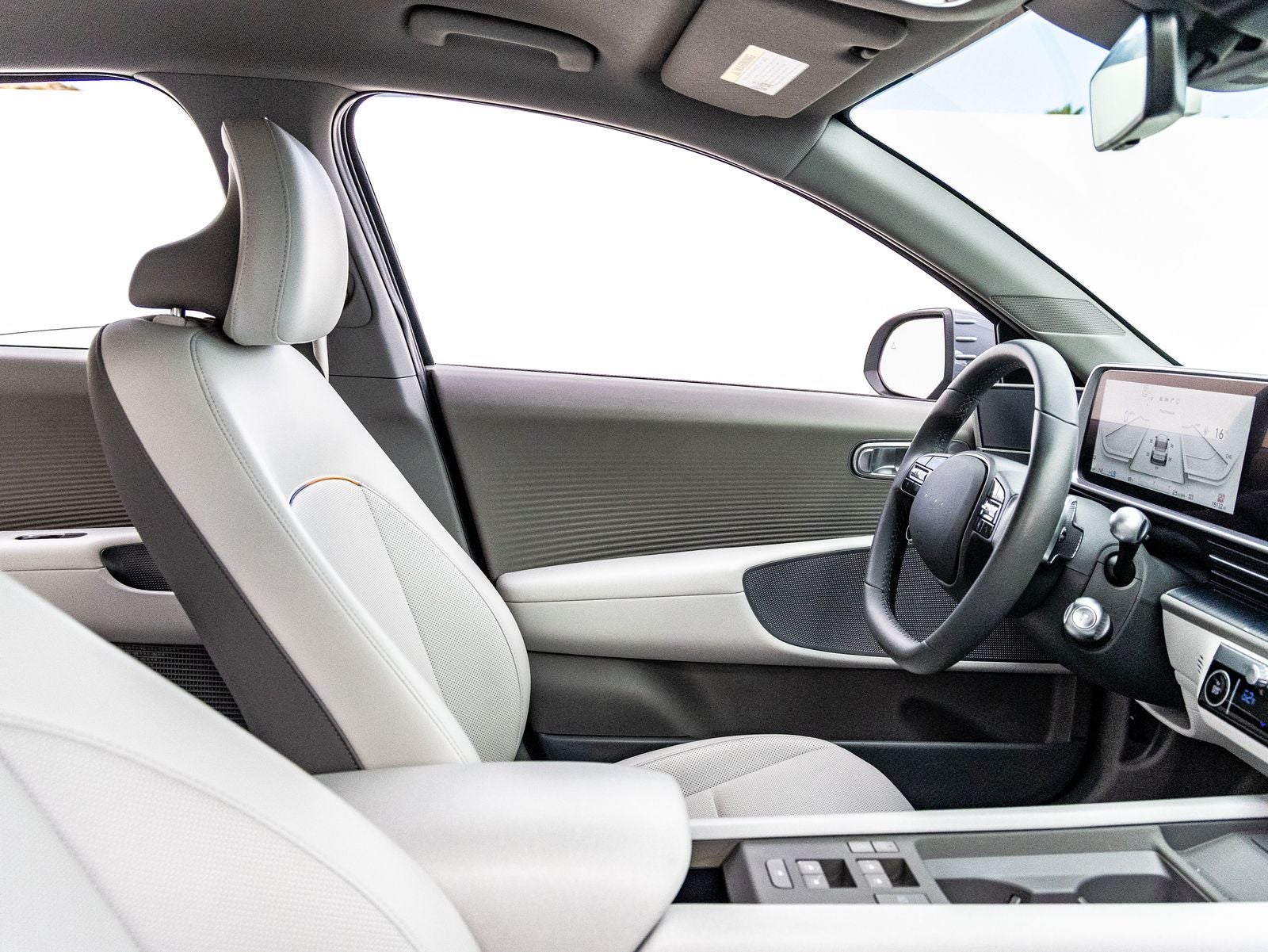 2024 Hyundai IONIQ 6 SEL