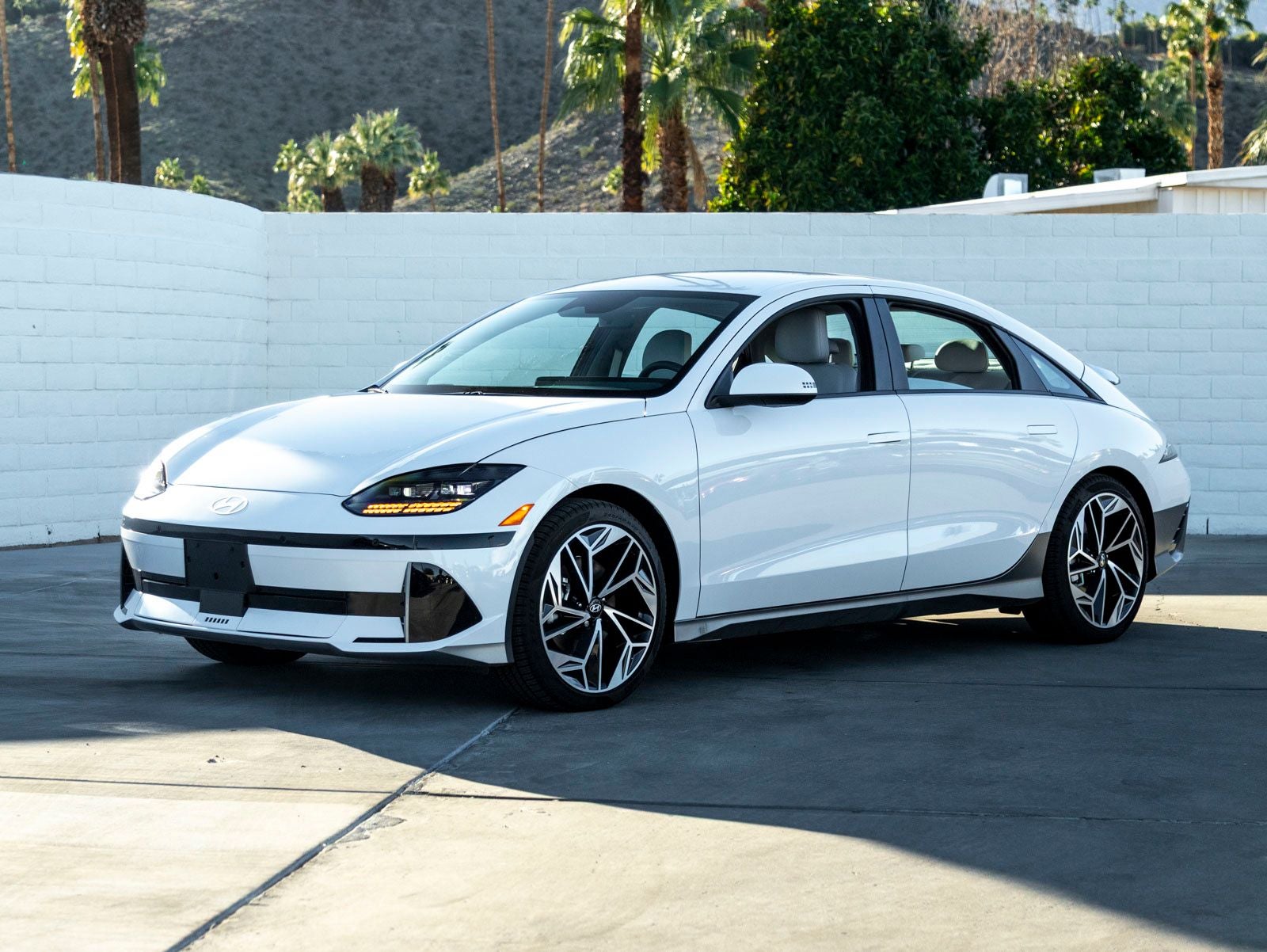 2025 Hyundai IONIQ 6 SEL