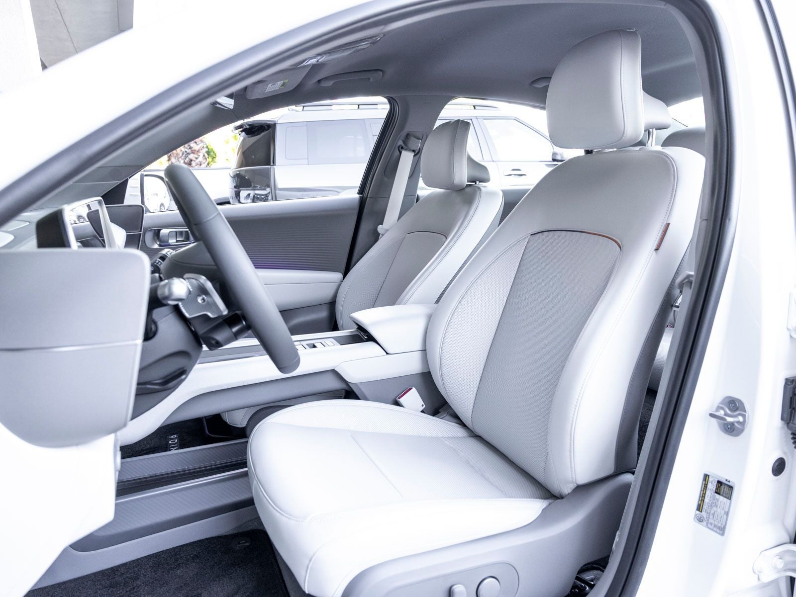 2025 Hyundai IONIQ 6 SEL