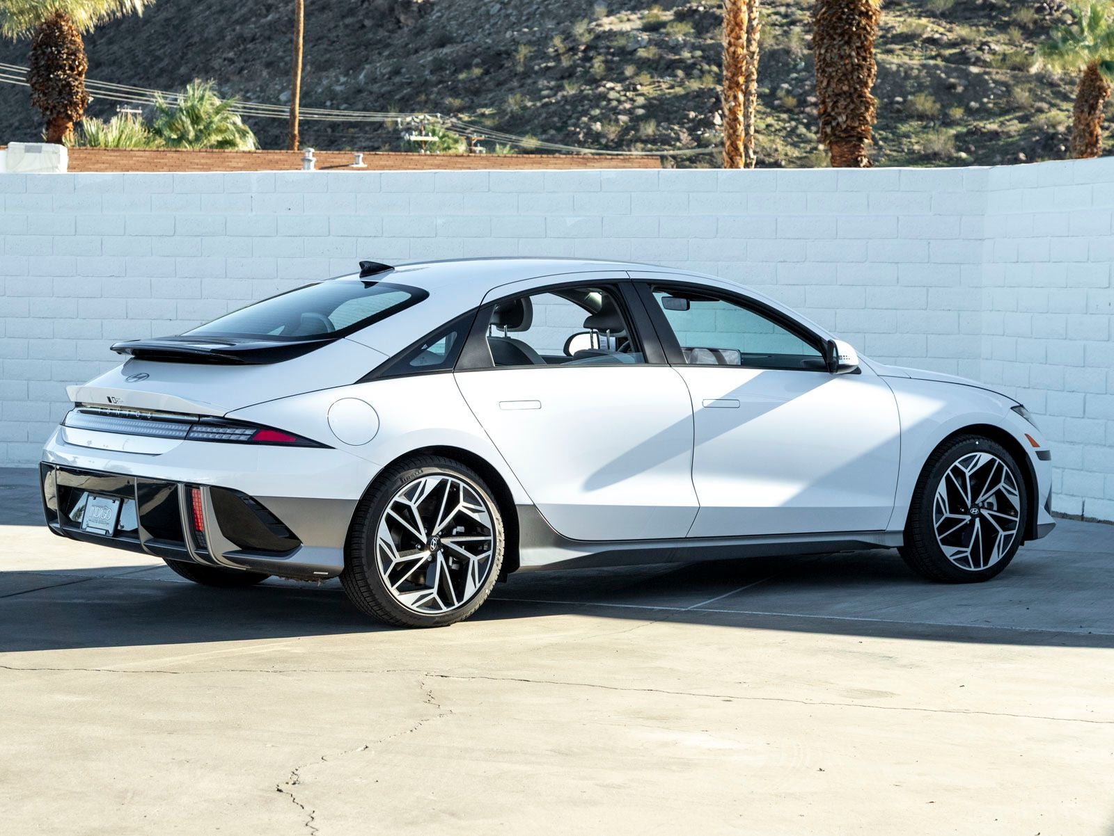 2025 Hyundai IONIQ 6 SEL