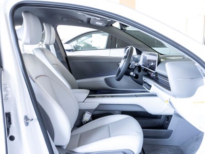 2025 Hyundai IONIQ 6 SEL