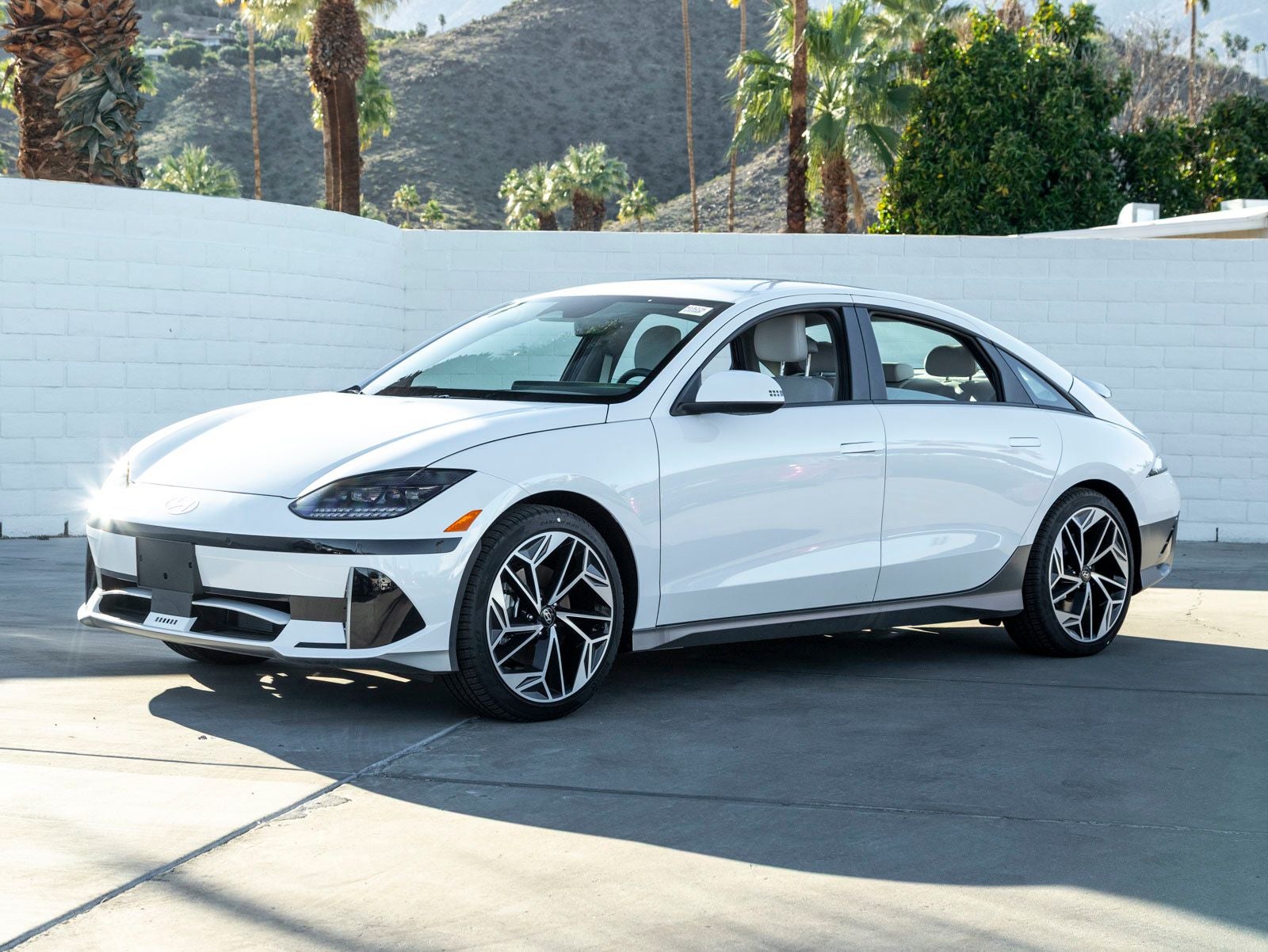 2025 Hyundai IONIQ 6 SEL