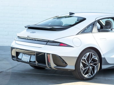 2025 Hyundai IONIQ 6 SEL