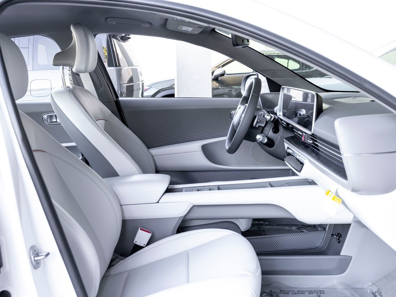 2025 Hyundai IONIQ 6 SEL