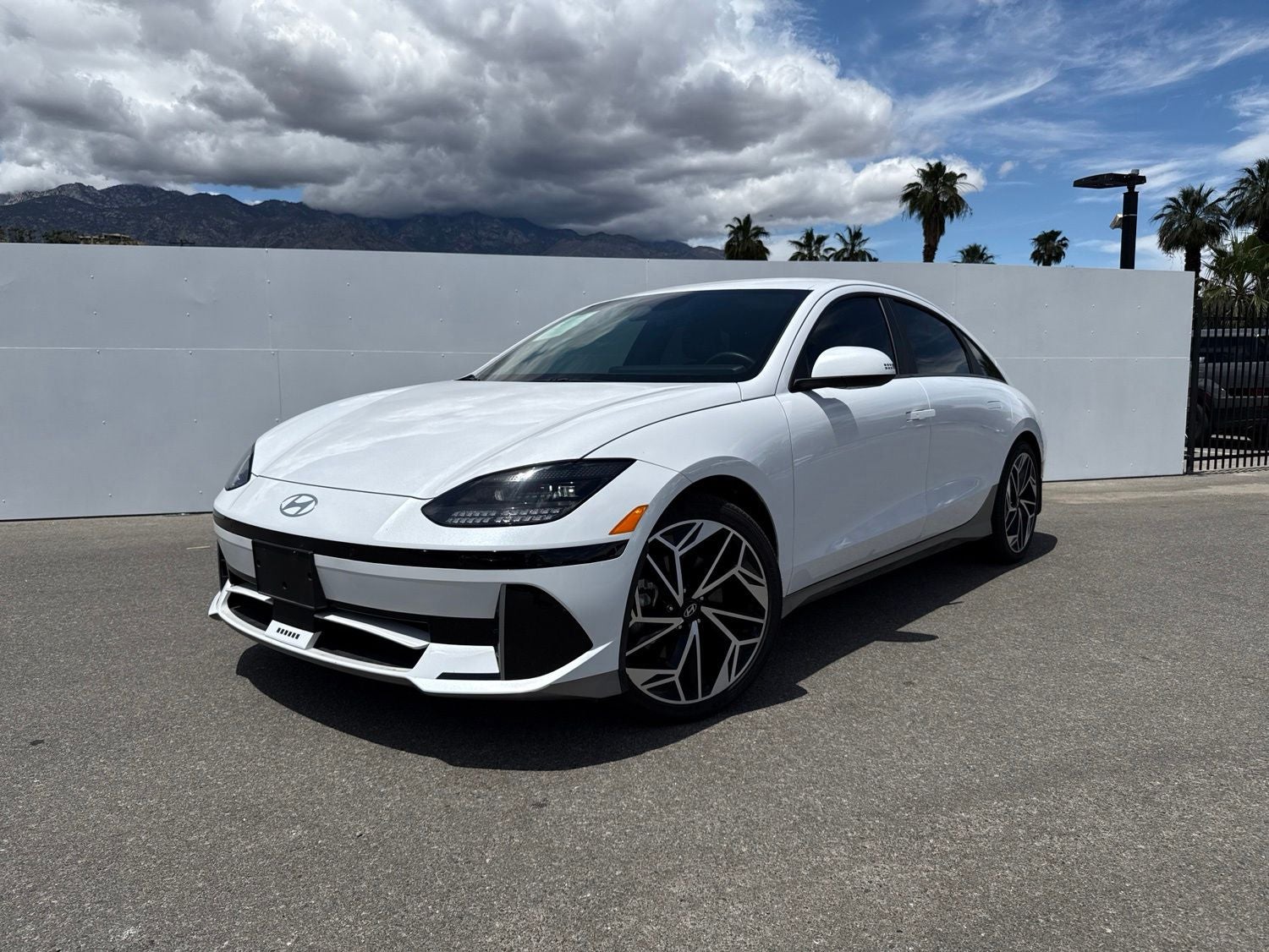 2023 Hyundai IONIQ 6 SEL