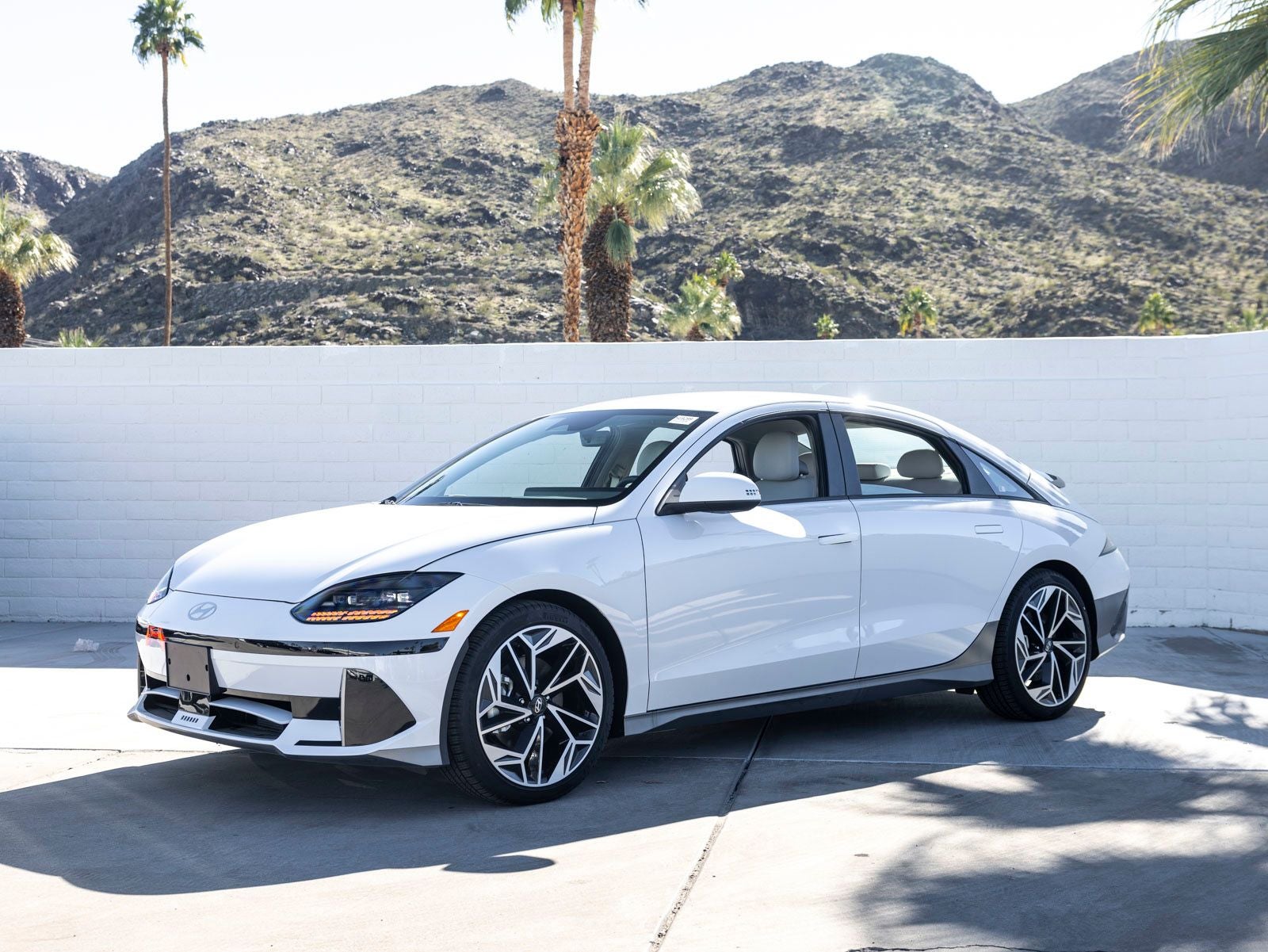 2025 Hyundai IONIQ 6 SEL