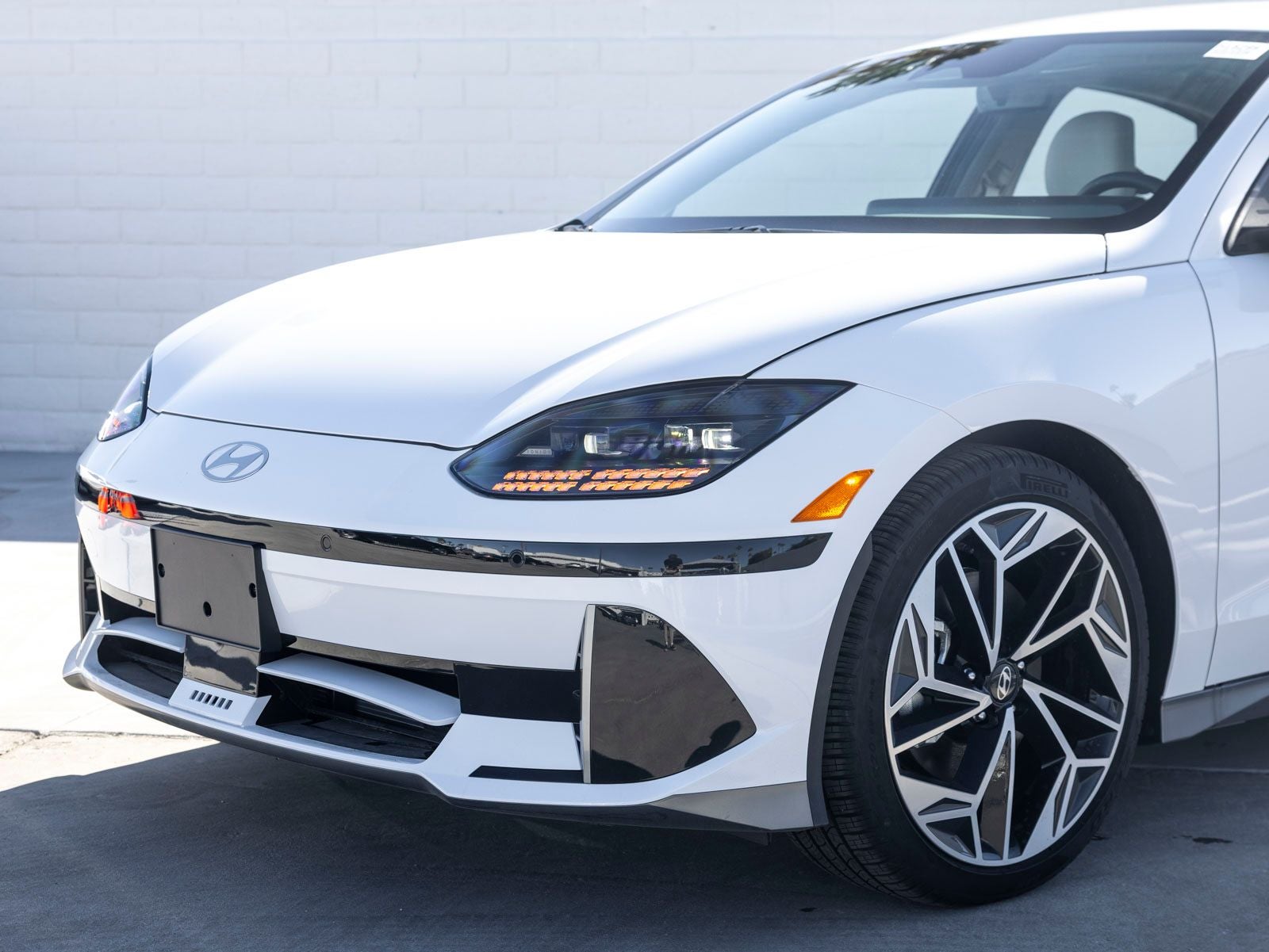 2025 Hyundai IONIQ 6 SEL