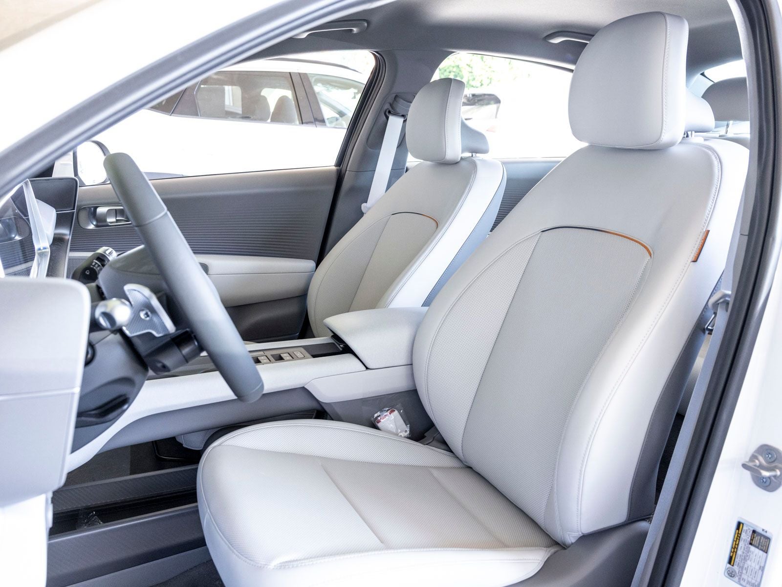 2025 Hyundai IONIQ 6 SEL