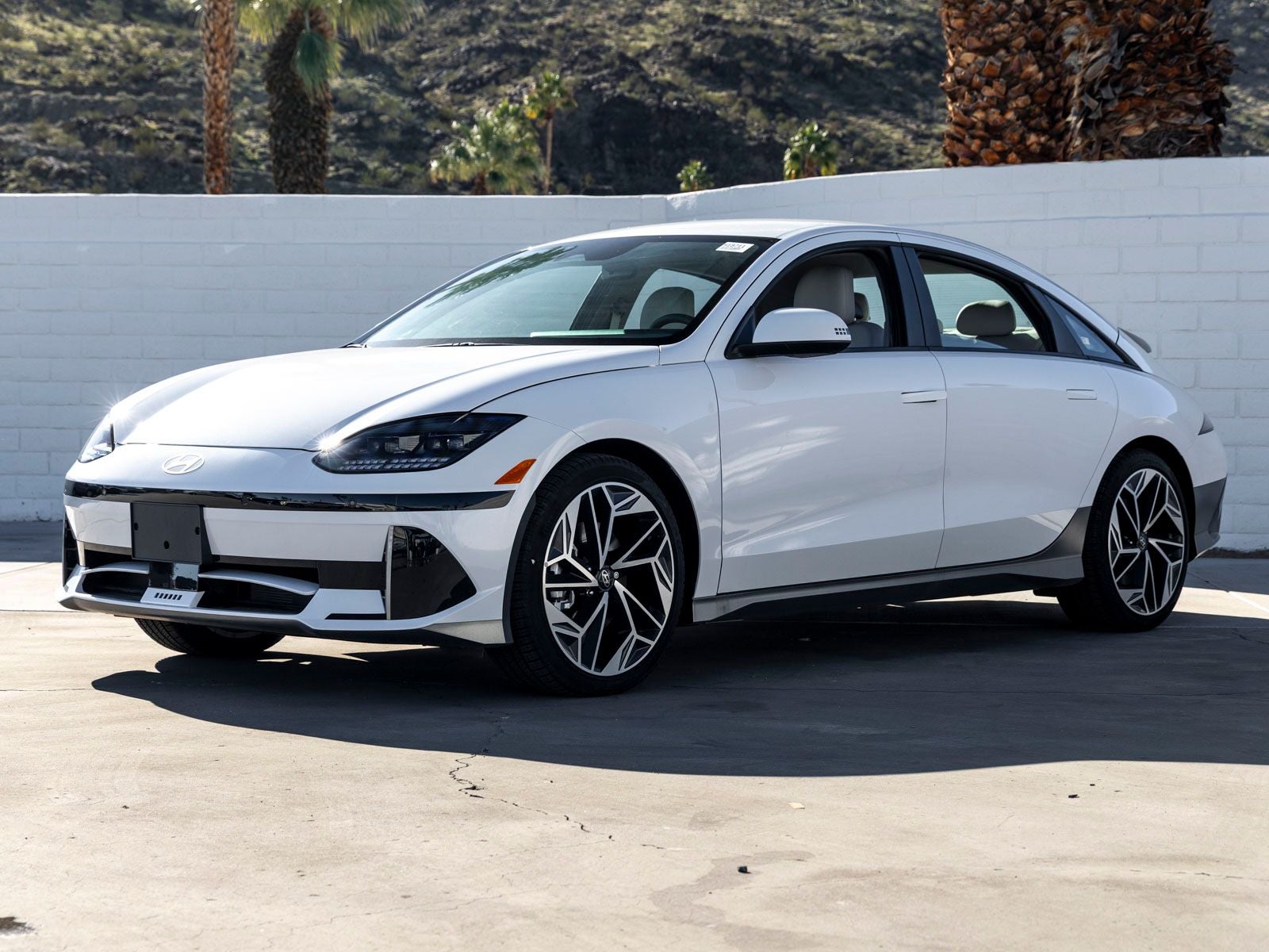 2025 Hyundai IONIQ 6 SEL