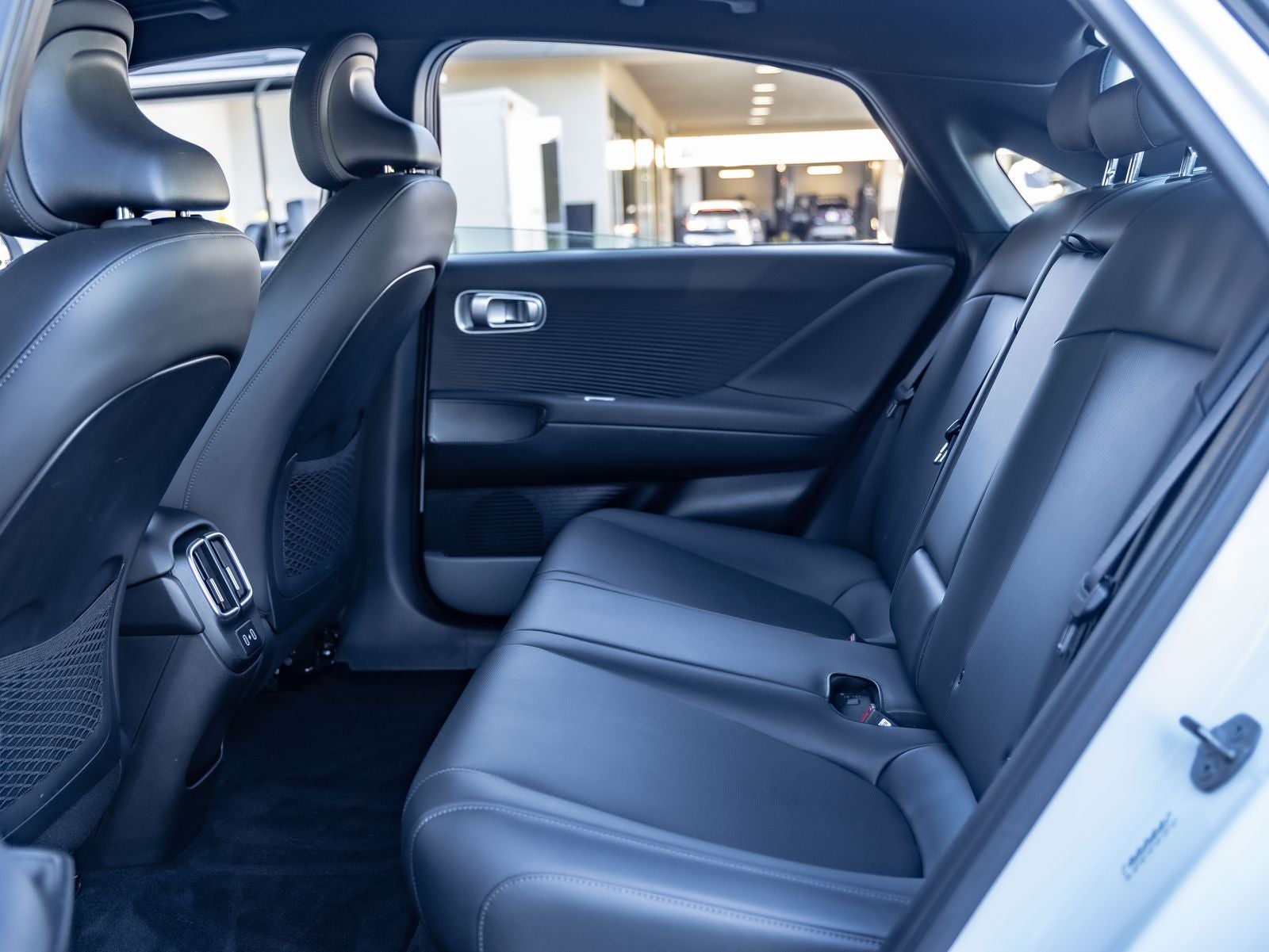 2024 Hyundai IONIQ 6 SEL