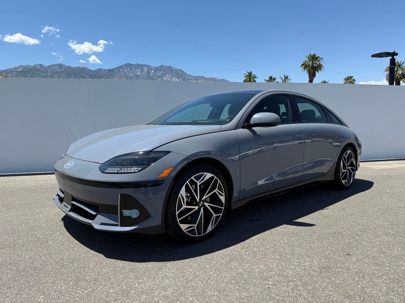 2025 Hyundai IONIQ 6 Limited