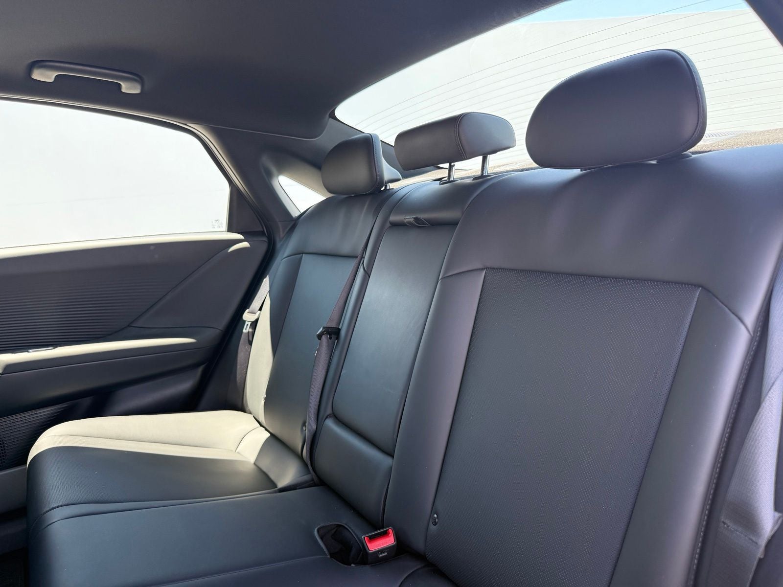 2025 Hyundai IONIQ 6 Limited