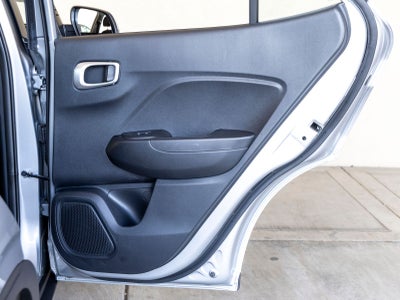 2025 Hyundai VENUE SE