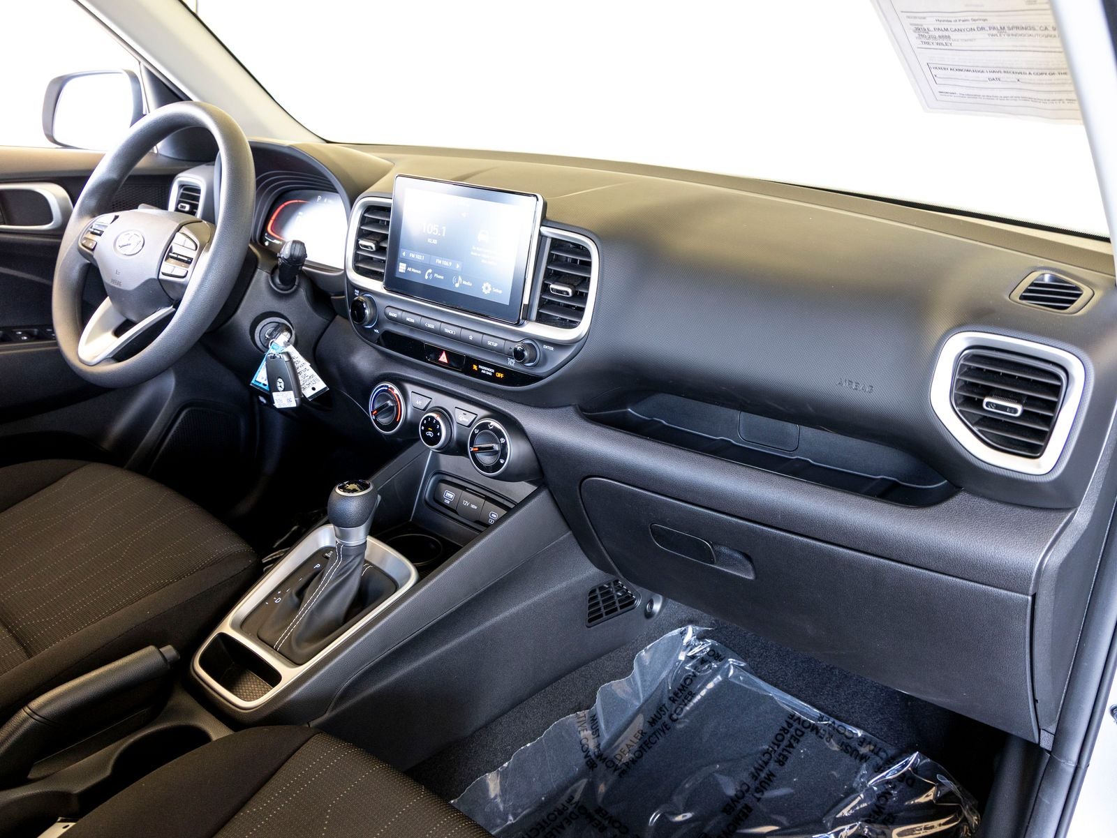 2025 Hyundai VENUE SE