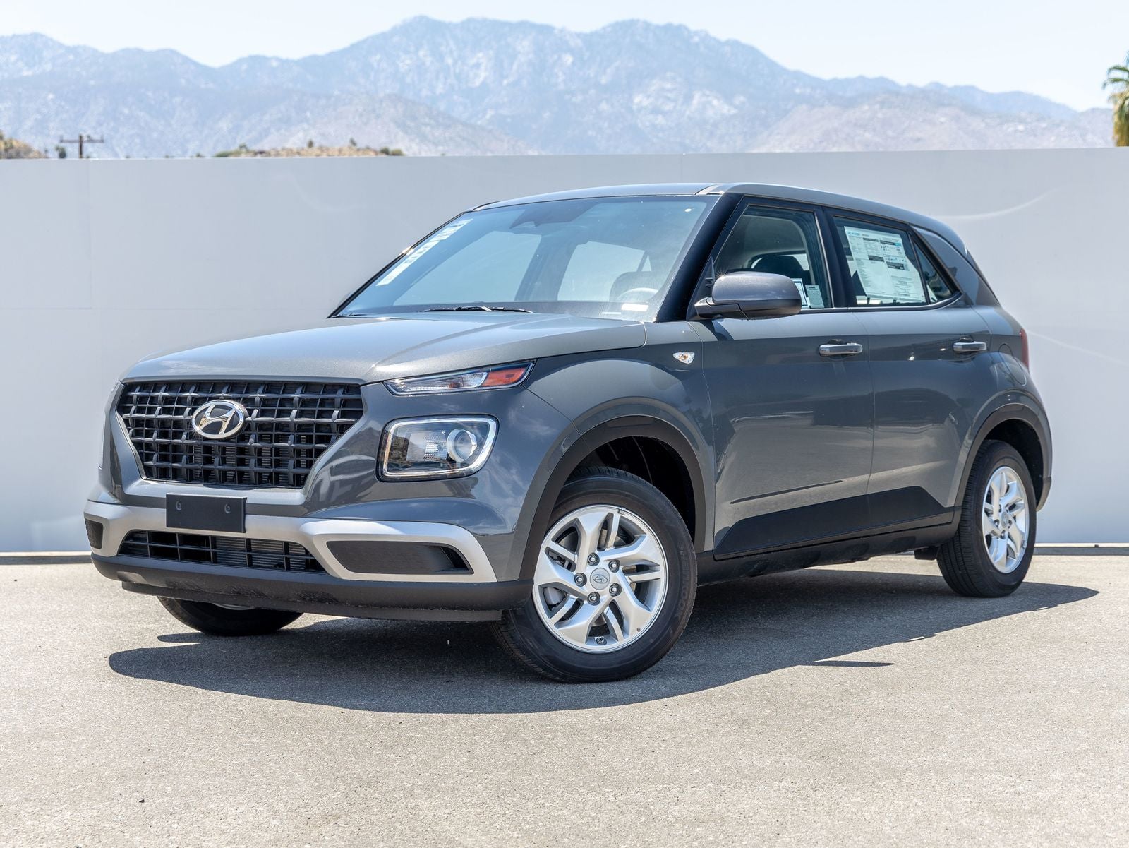 2026 Hyundai VENUE SE