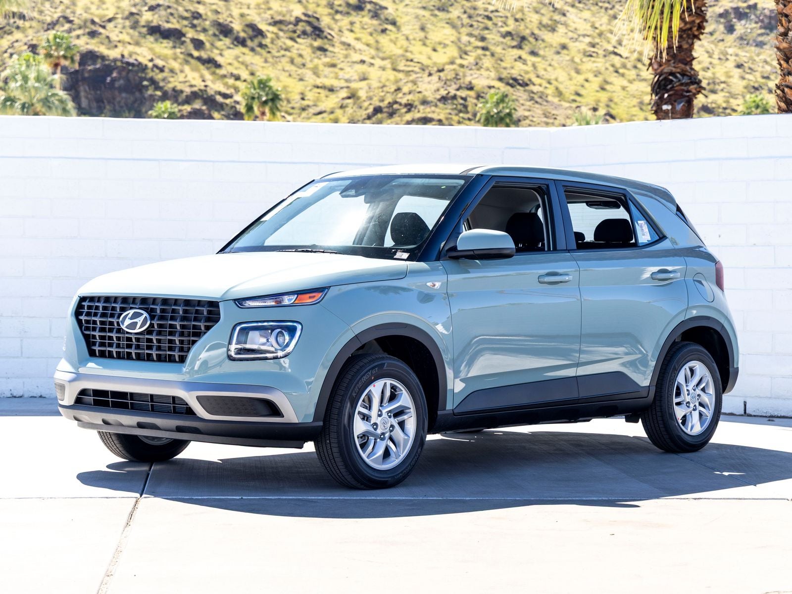 2026 Hyundai VENUE SE