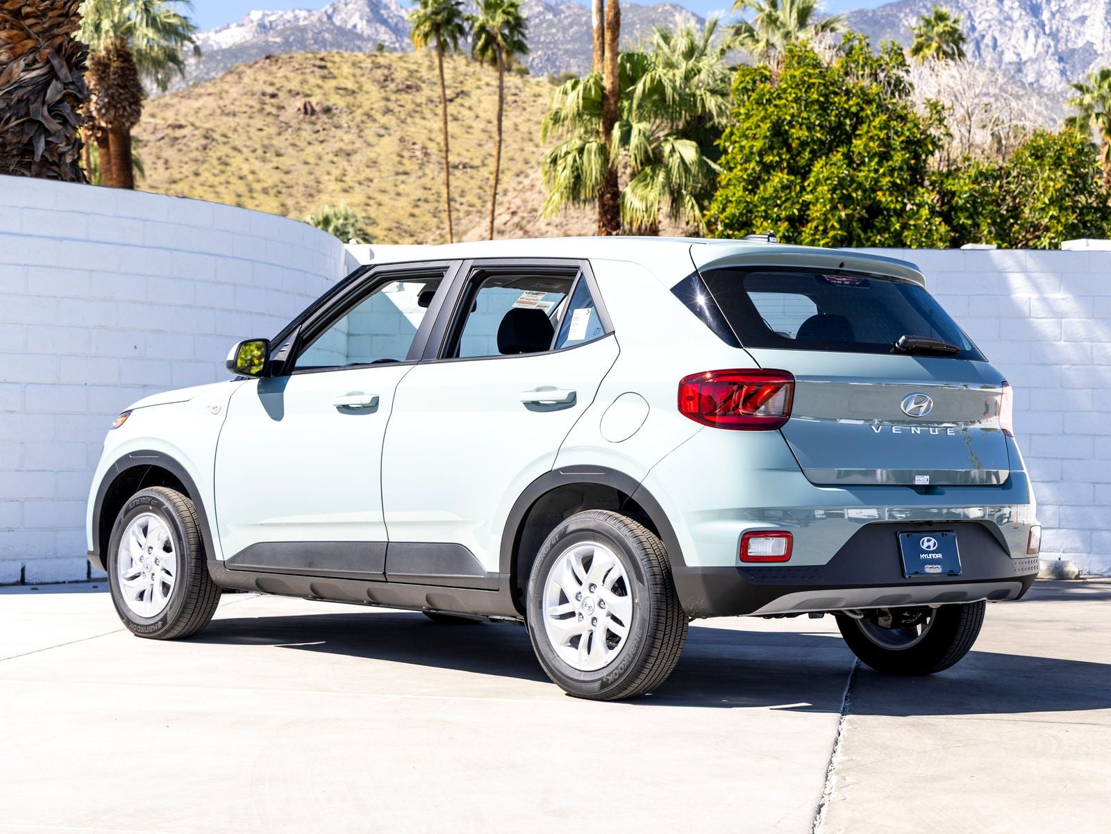 2026 Hyundai VENUE SE