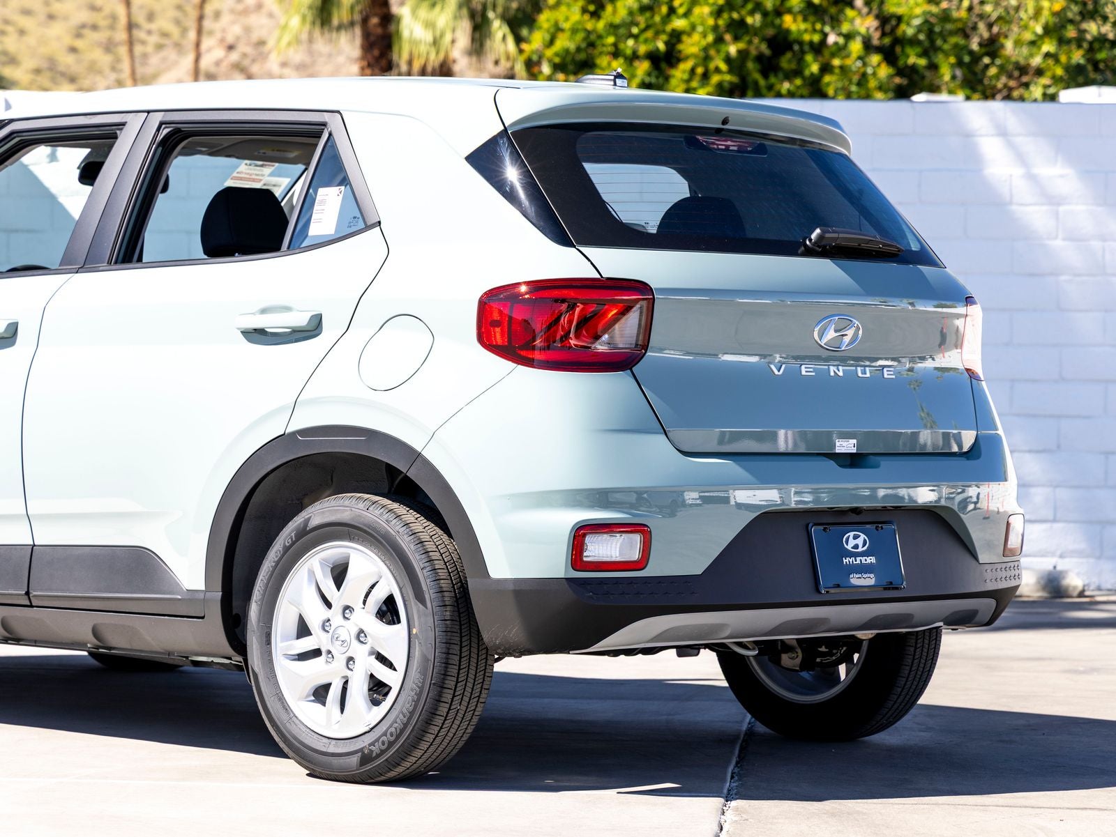 2026 Hyundai VENUE SE