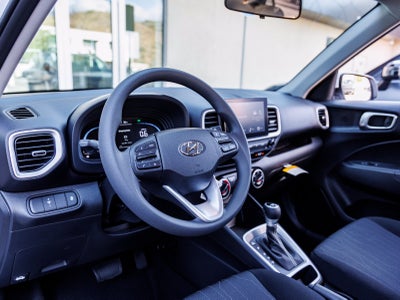 2026 Hyundai VENUE SE