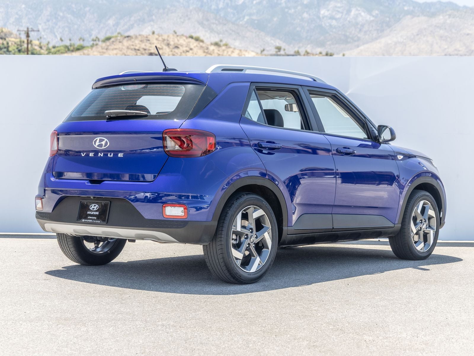 2023 Hyundai VENUE Limited