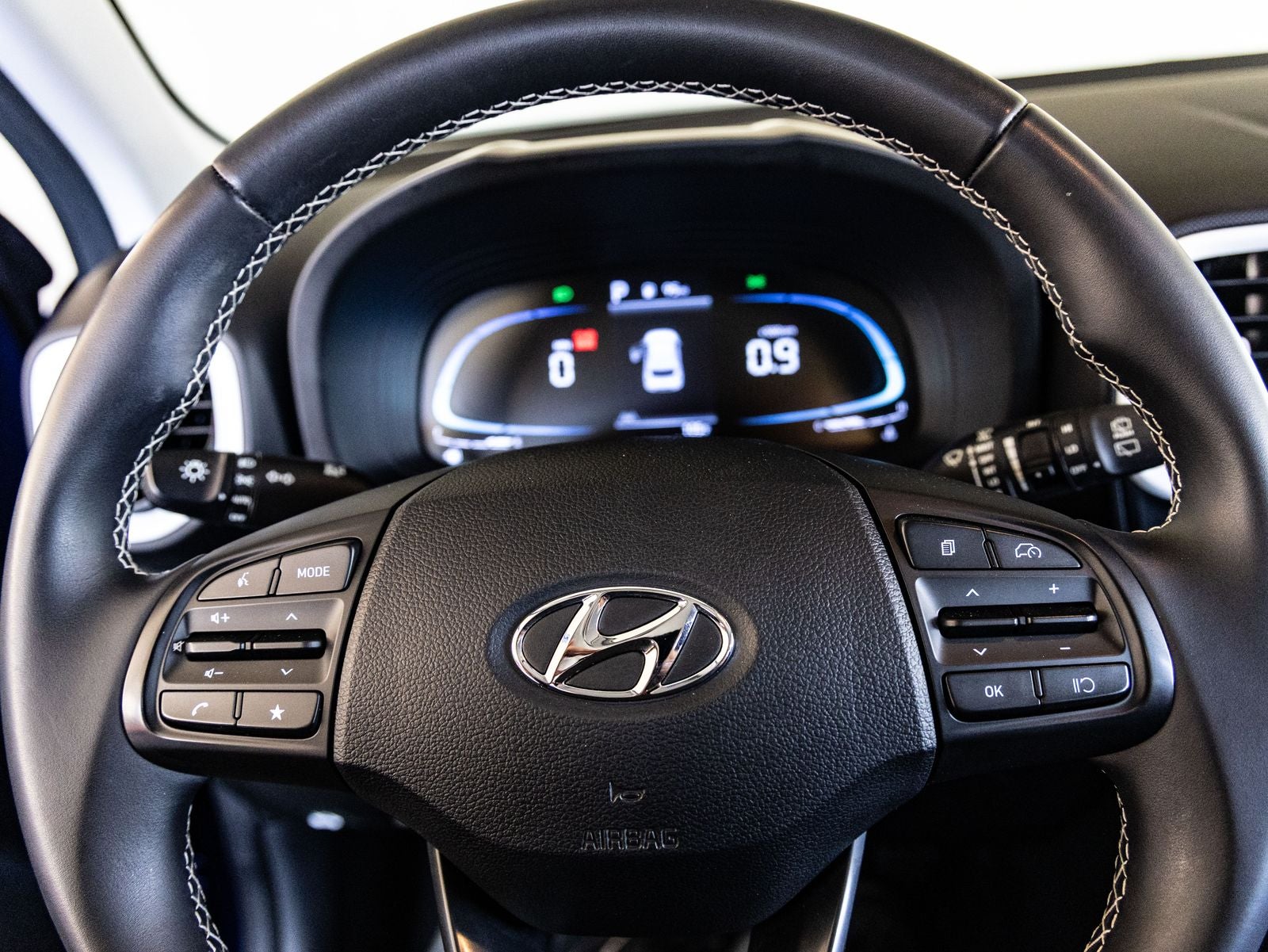 2023 Hyundai VENUE Limited