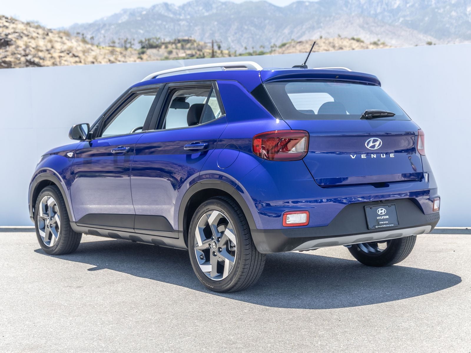 2023 Hyundai VENUE Limited
