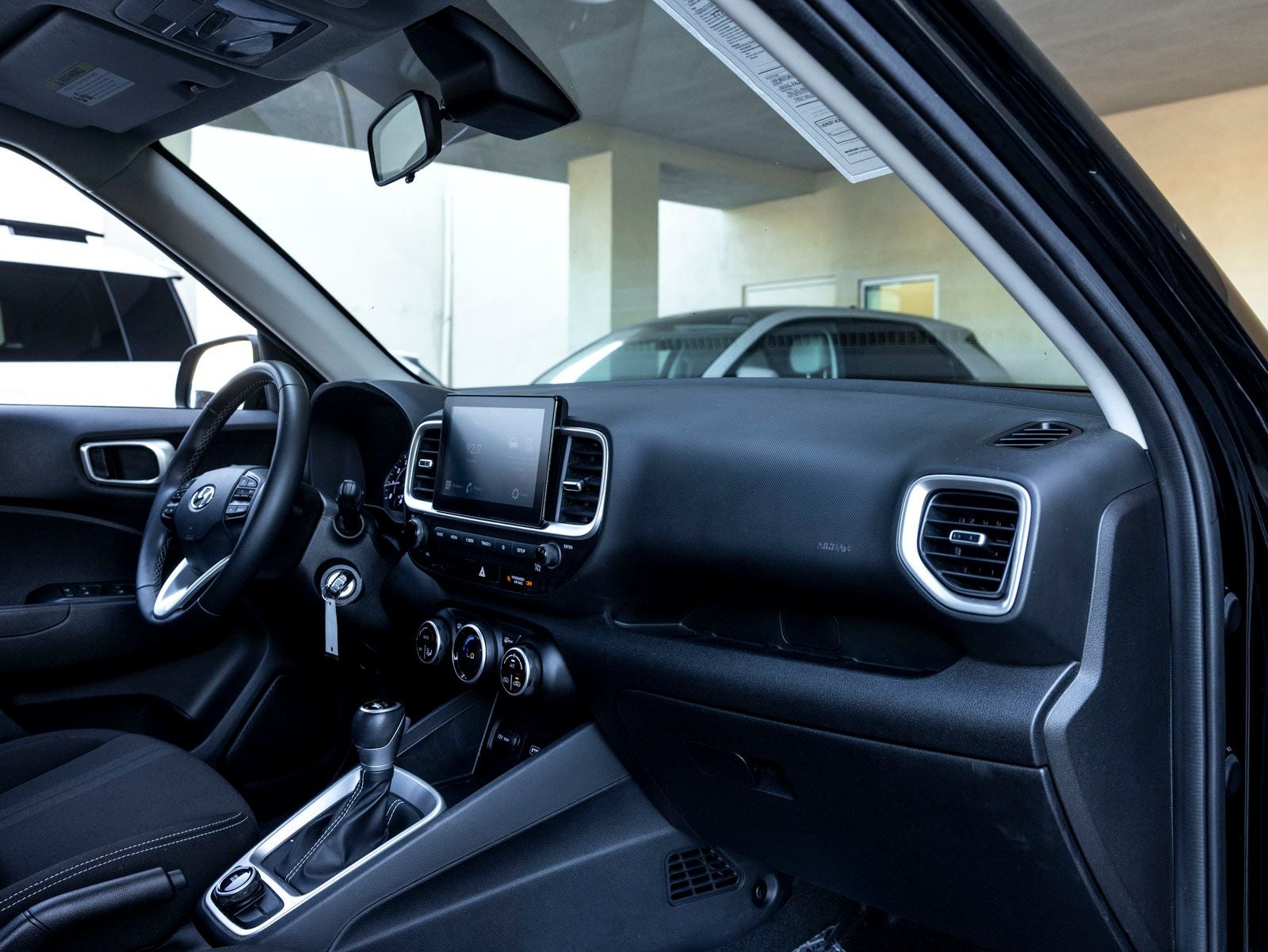 2021 Hyundai VENUE SEL