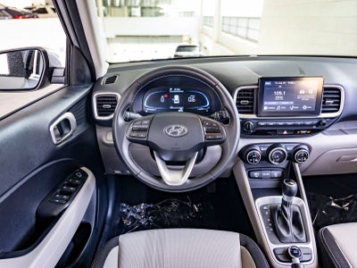 2025 Hyundai VENUE SEL