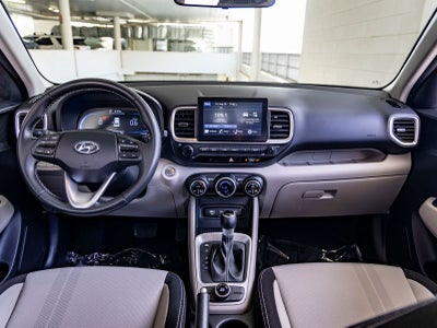 2025 Hyundai VENUE SEL