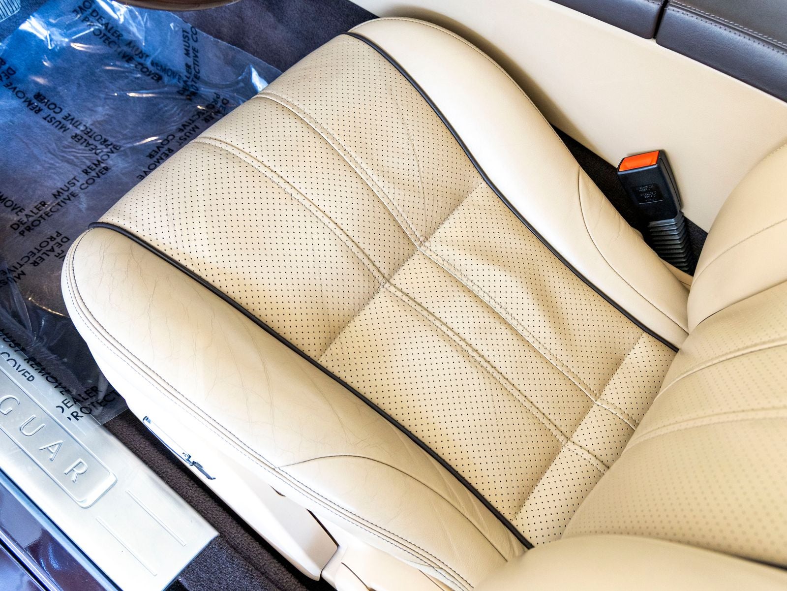 2012 Jaguar XJ XJL Portfolio