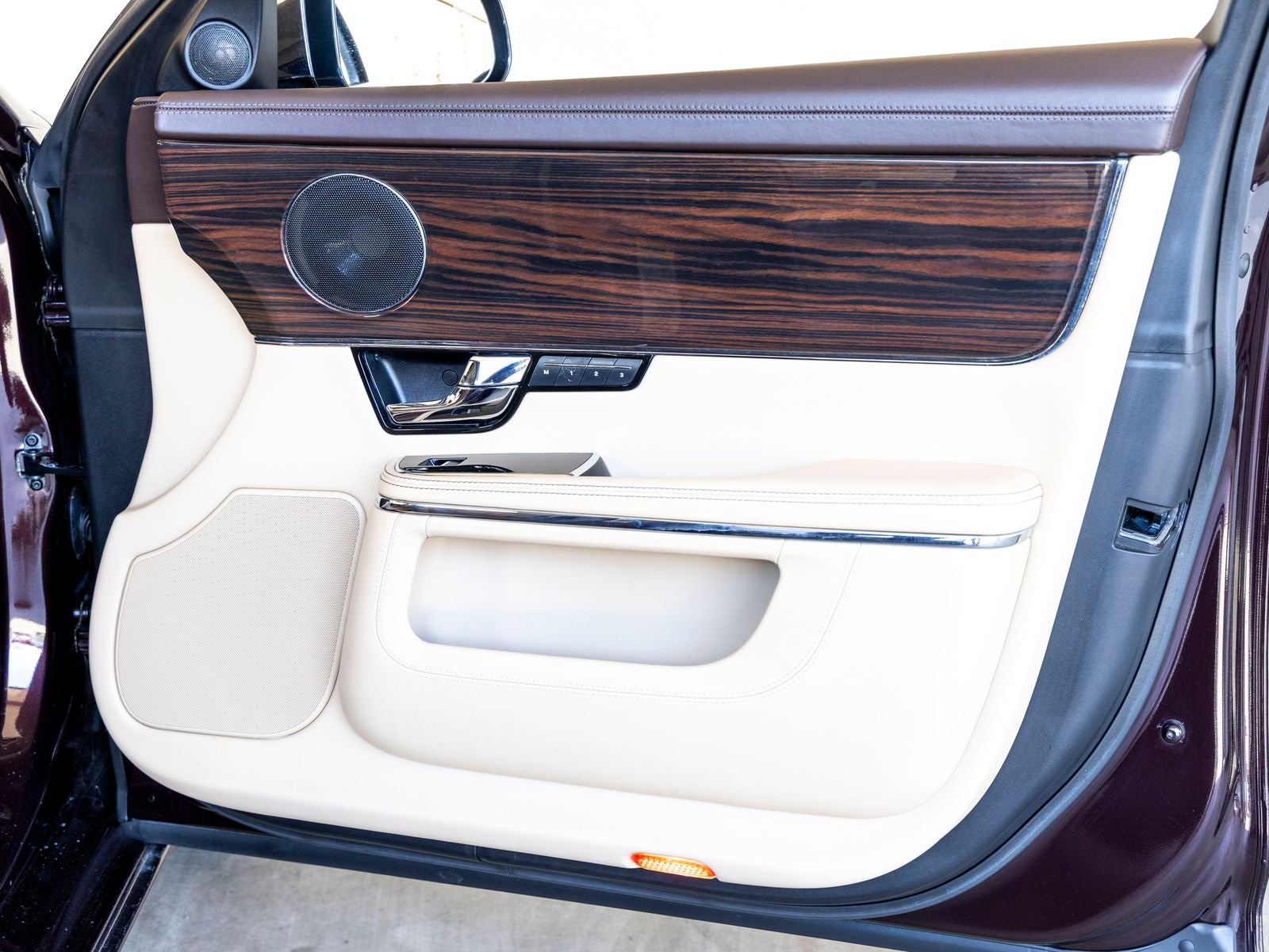 2012 Jaguar XJ XJL Portfolio