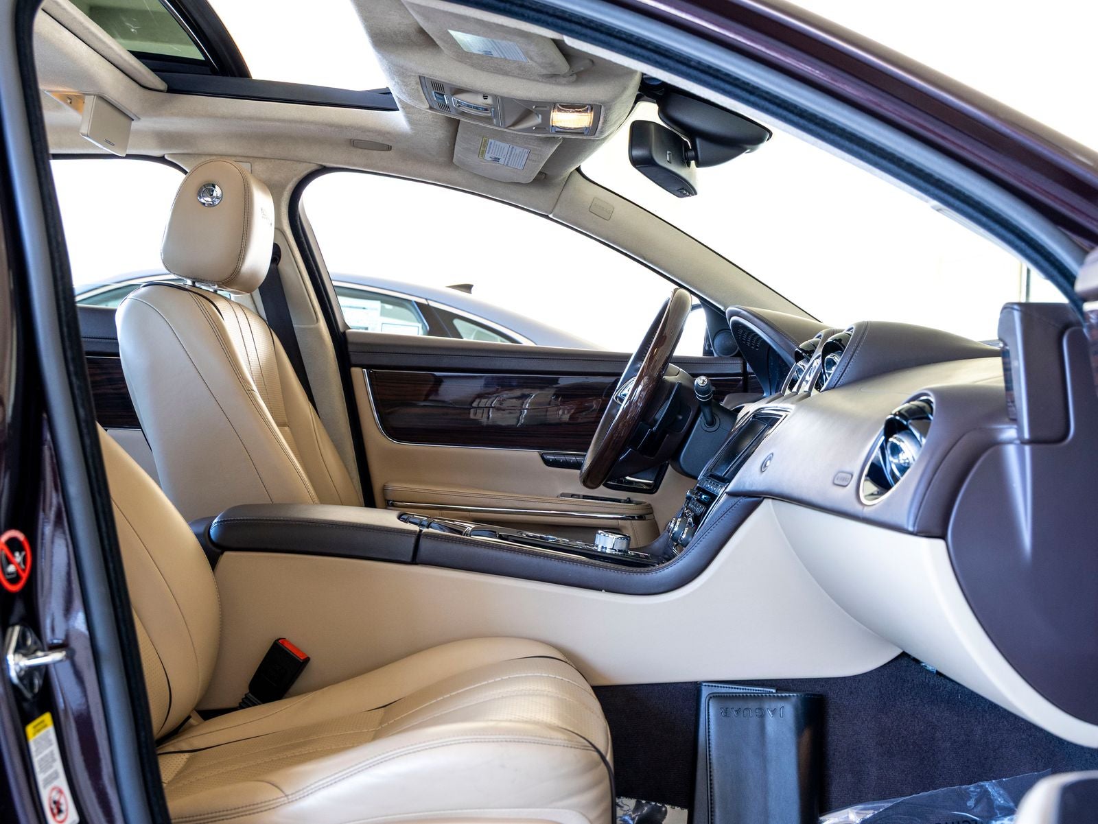 2012 Jaguar XJ XJL Portfolio