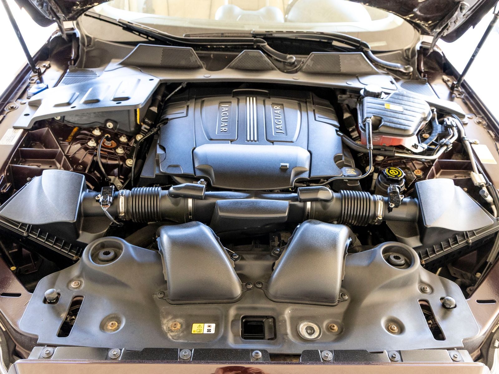 2012 Jaguar XJ XJL Portfolio