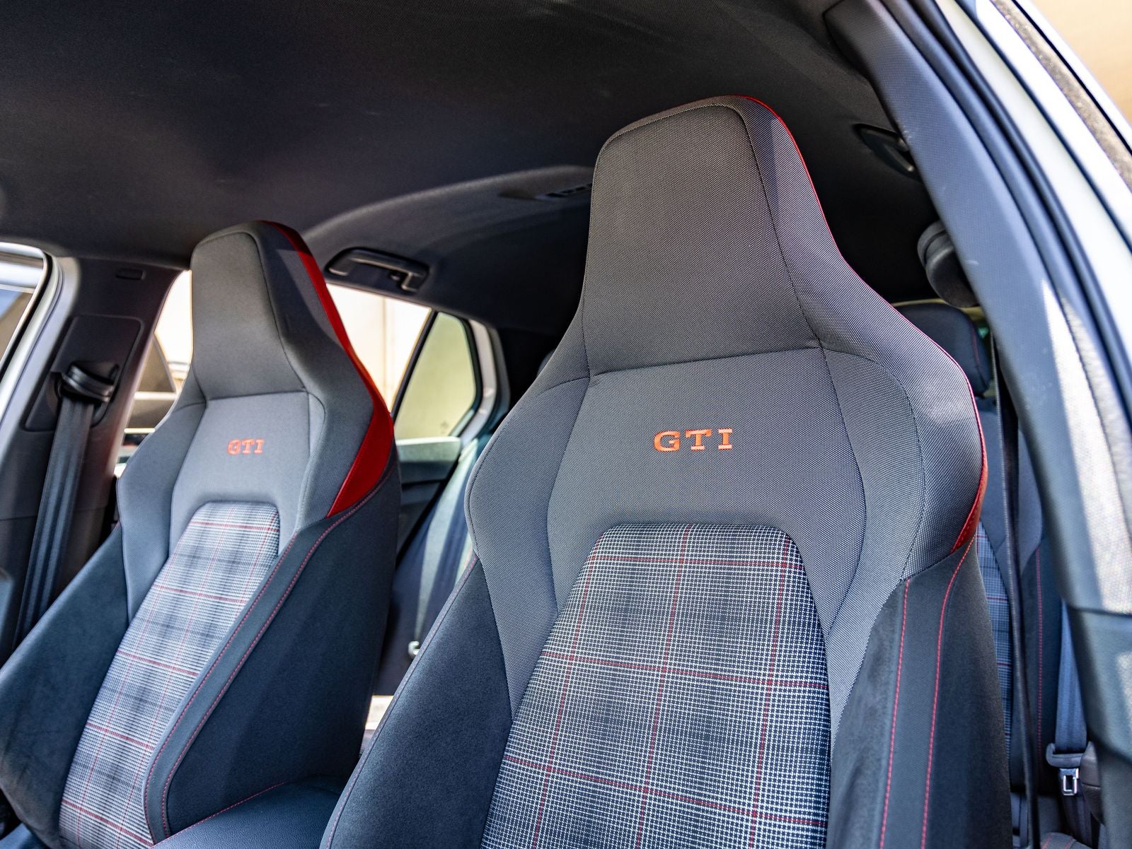 2023 Volkswagen Golf GTI 2.0T S