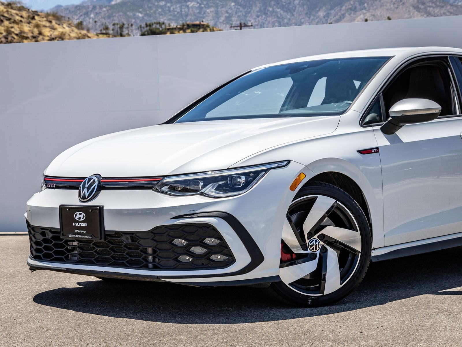 2023 Volkswagen Golf GTI 2.0T S