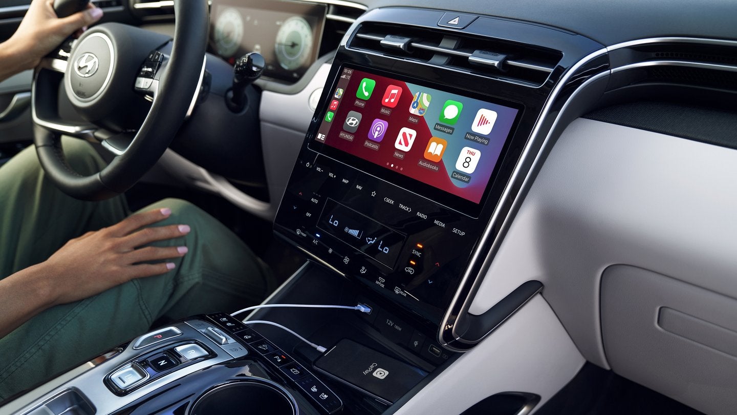 2022 Tucson Interior | Hyundai of Palm Springs in Palm Springs CA